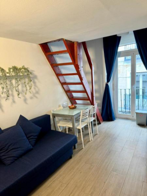 Apartamento exterior con balcón en el corazón de Chueca, Gran Vía